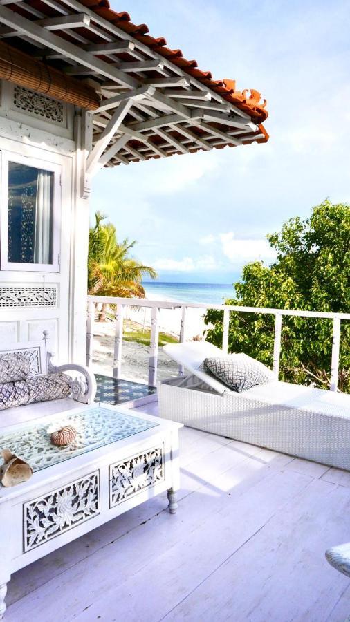 Eco dive resort Alycastre Maumere Esterno foto