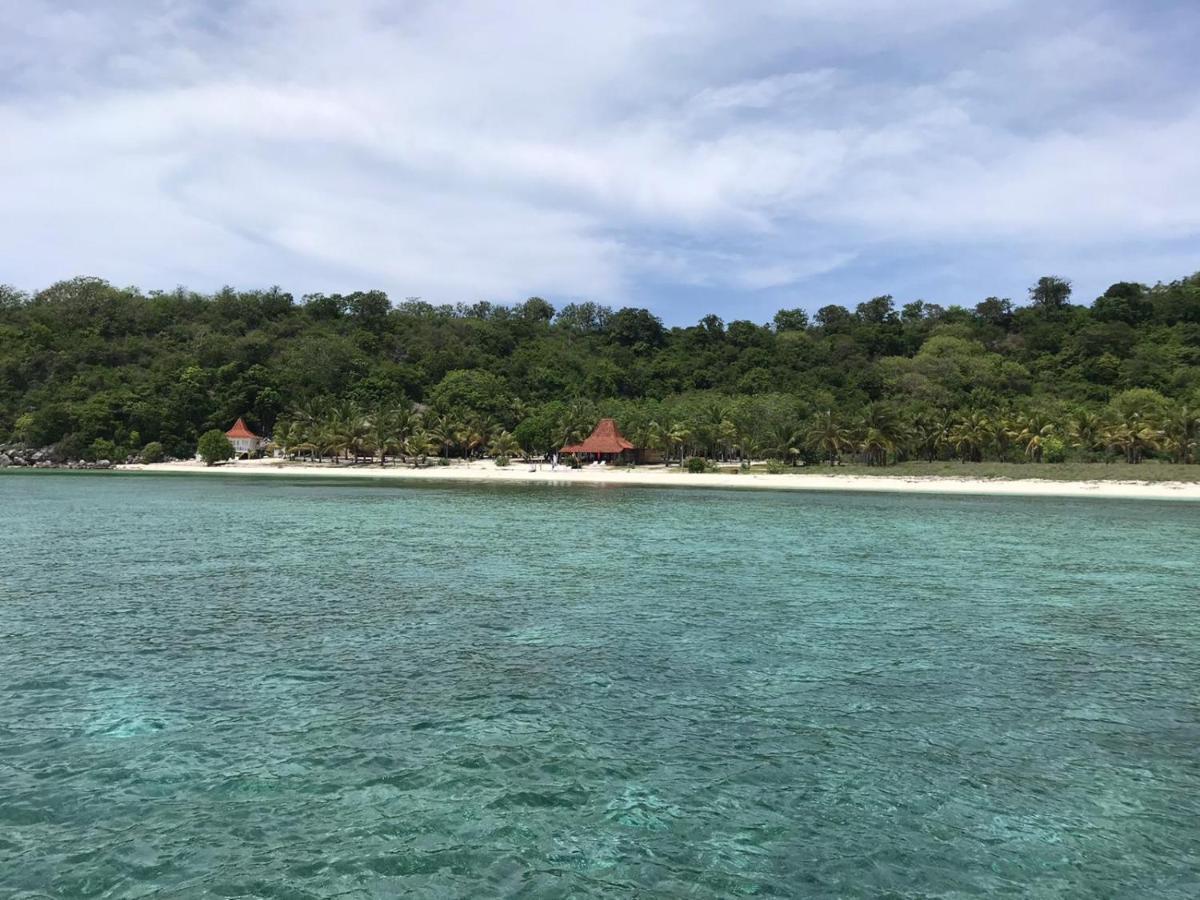 Eco dive resort Alycastre Maumere Esterno foto