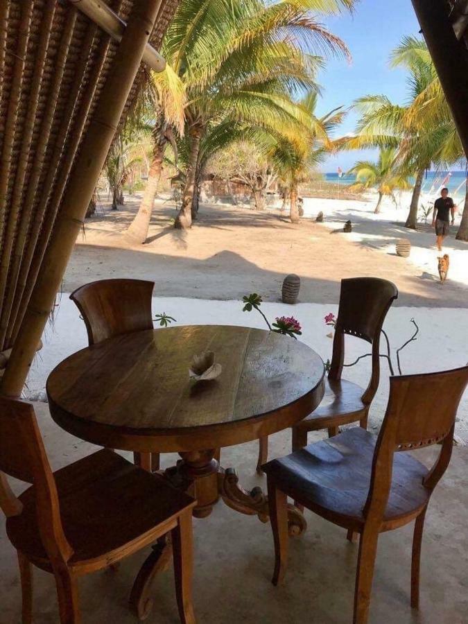 Eco dive resort Alycastre Maumere Esterno foto