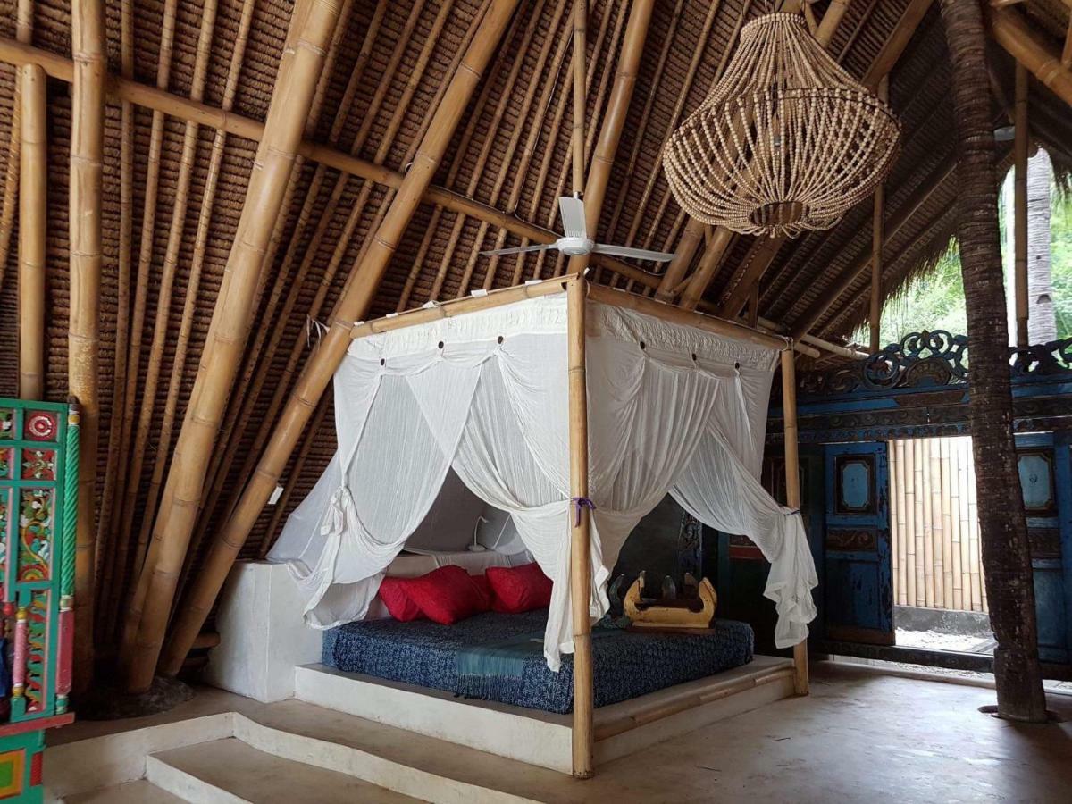 Eco dive resort Alycastre Maumere Esterno foto