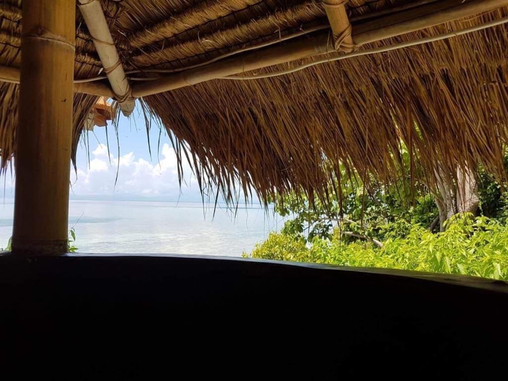 Eco dive resort Alycastre Maumere Esterno foto